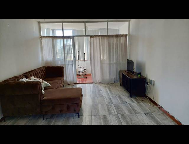 2 BEDROOM APARTMENT FOR SALE IN TOWNSEND ESTATE